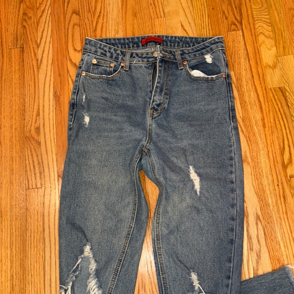 Straight leg blue jeans
